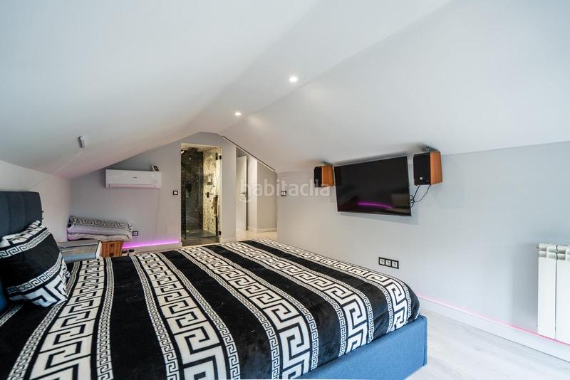 Foto 257103da-6410-4f18-ac0f-2a5c611052b0. Chalet mit heizung parking pool in puerto Galapagar-las cuestas Galapagar