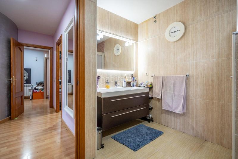 Foto 5097b19e-3d1b-44dd-aba2-1cec6d7fc992. Chalet mit heizung parking pool in puerto Galapagar-las cuestas Galapagar