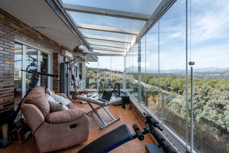 Foto 999bf1e1-2cad-4225-be99-8607efe11051. Chalet mit heizung parking pool in puerto Galapagar-las cuestas Galapagar