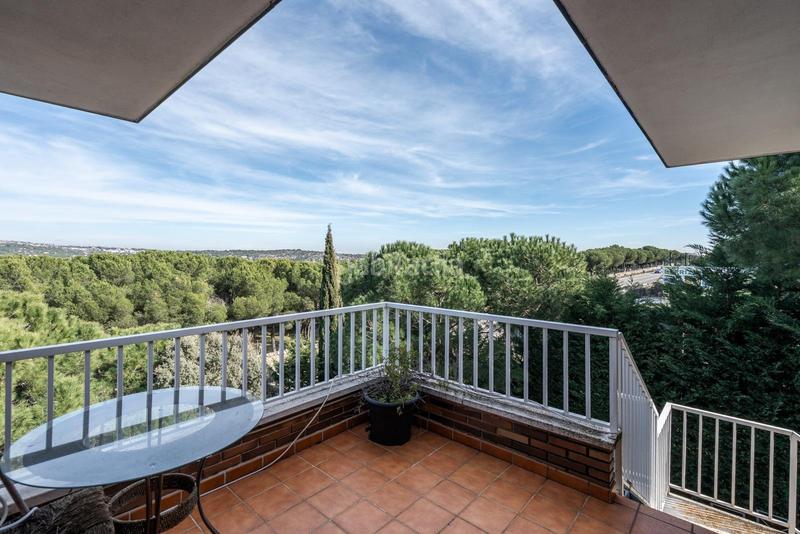 Foto 9ae71da5-5c07-4eed-90fa-59c0fff23d5e. Chalet mit heizung parking pool in puerto Galapagar-las cuestas Galapagar