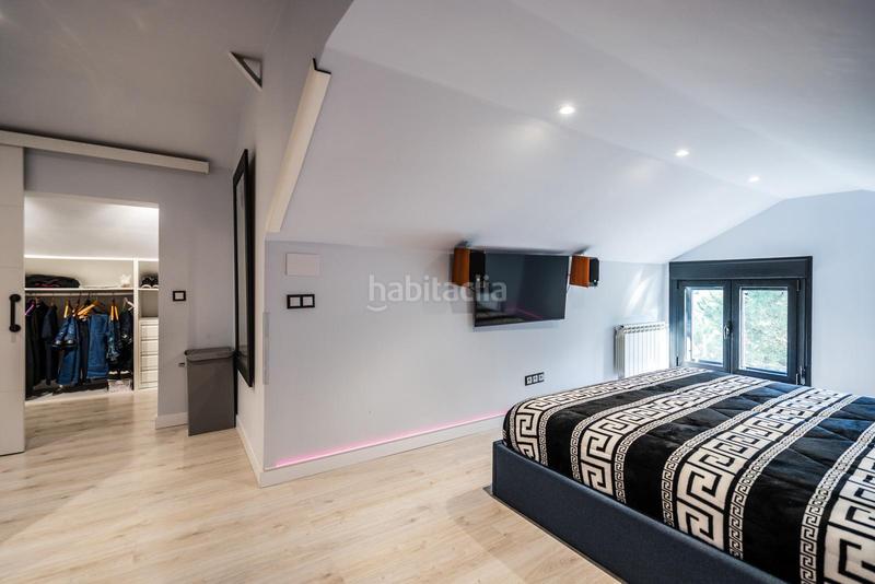 Foto cf3ec1cf-68ff-49a7-81fb-4732163c45d8. Chalet mit heizung parking pool in puerto Galapagar-las cuestas Galapagar