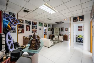 Fabrikhalle  Prado banderillas. Inversión segura edificionave de 3 plantas con despachos y apart