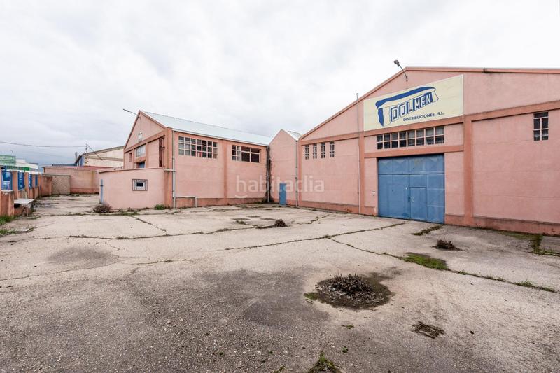 Foto 203c5cf1-32ec-4e02-a554-e56bc54d3be1. Bâtiment à usage industriel dans Estación Coslada