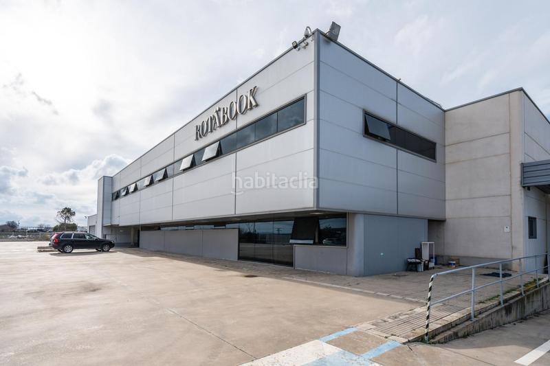 Foto 0b2b588e-ddf8-494b-8bb3-bddfa6fbba35. Bâtiment à usage industriel dans Añover de Tajo