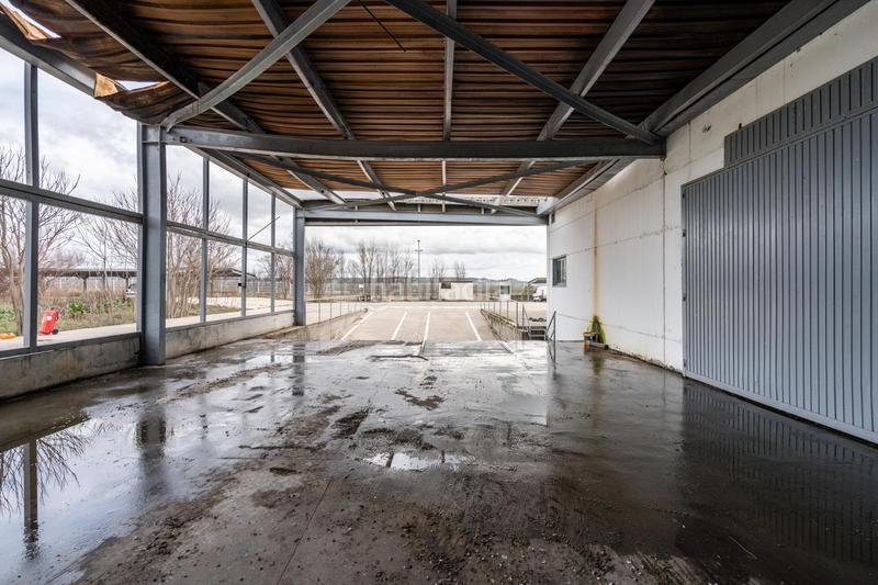 Foto 2558d813-746f-4586-ac10-da18d87a372c. Bâtiment à usage industriel dans Añover de Tajo