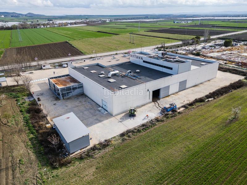 Foto 2739a6dc-26ed-4e9d-a931-cbf3b121d98e. Bâtiment à usage industriel dans Añover de Tajo