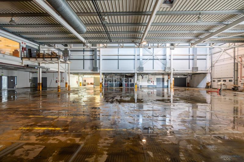 Foto 5f3dfe09-0c61-47b0-8f29-b66ed27c5d87. Bâtiment à usage industriel dans Añover de Tajo