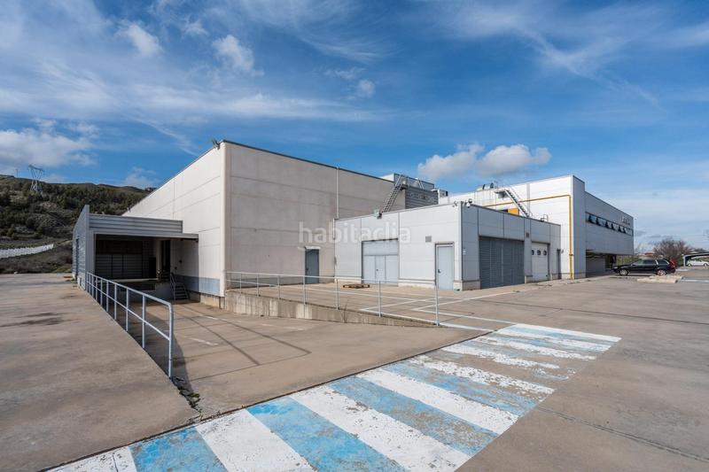 Foto 7d8f7628-b7ff-4ac2-8192-67ebab26ed85. Bâtiment à usage industriel dans Añover de Tajo