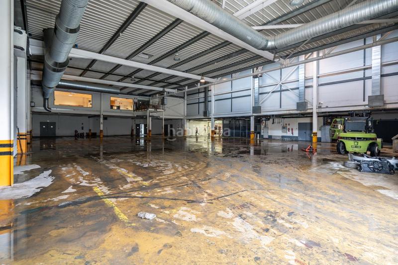 Foto 8efef9ef-31f1-4fd0-b4e0-3624b9f8703d. Bâtiment à usage industriel dans Añover de Tajo