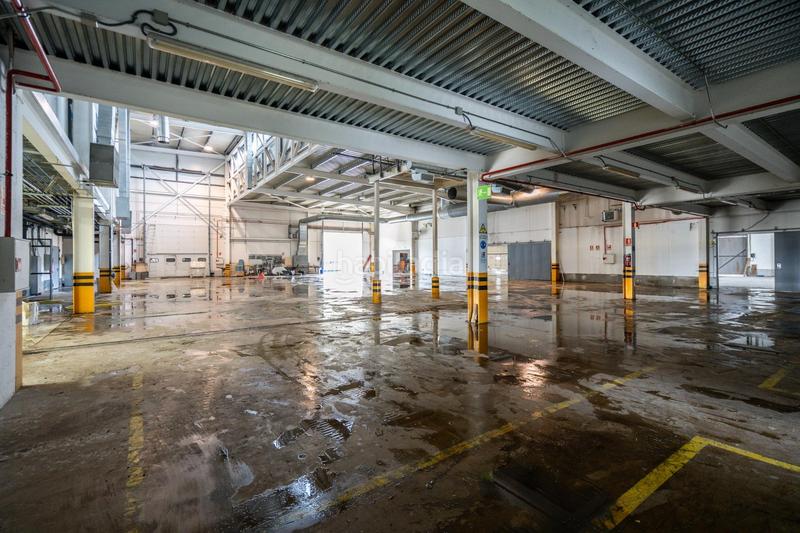 Foto e61e5a1e-43d9-4f58-8f09-1b0158fbfb09. Bâtiment à usage industriel dans Añover de Tajo