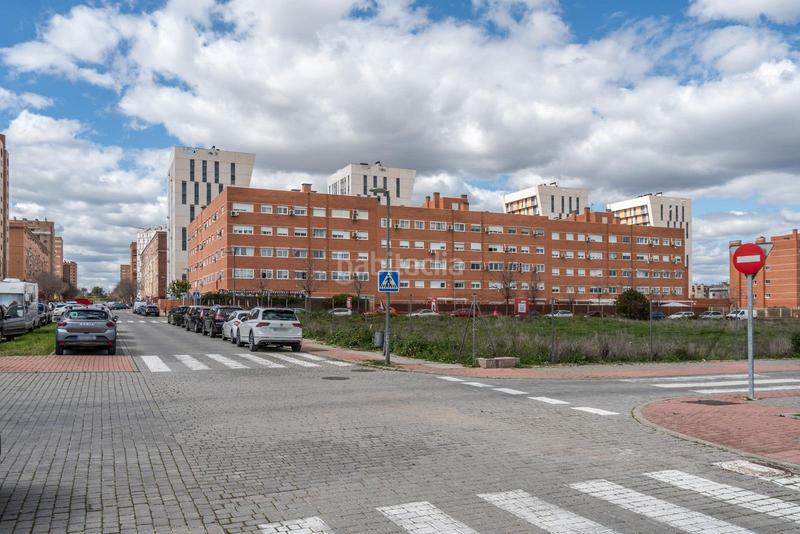 Foto cbe3569a-adac-4bda-b77c-061a3a3acb5c. Geschäftsraum in Parla este Parla