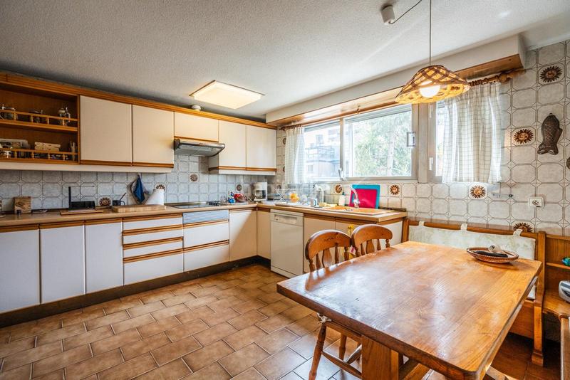 Foto 0570a546-0a7e-40f9-802b-e422d70a2613. Casa aparellada amb calefacció aparcament a Peñagrande Madrid