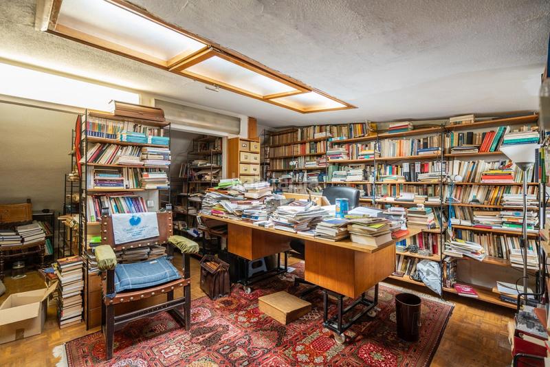 Foto 1d52dfd9-520e-4350-9bf9-9057dc73ee96. Casa aparellada amb calefacció aparcament a Peñagrande Madrid