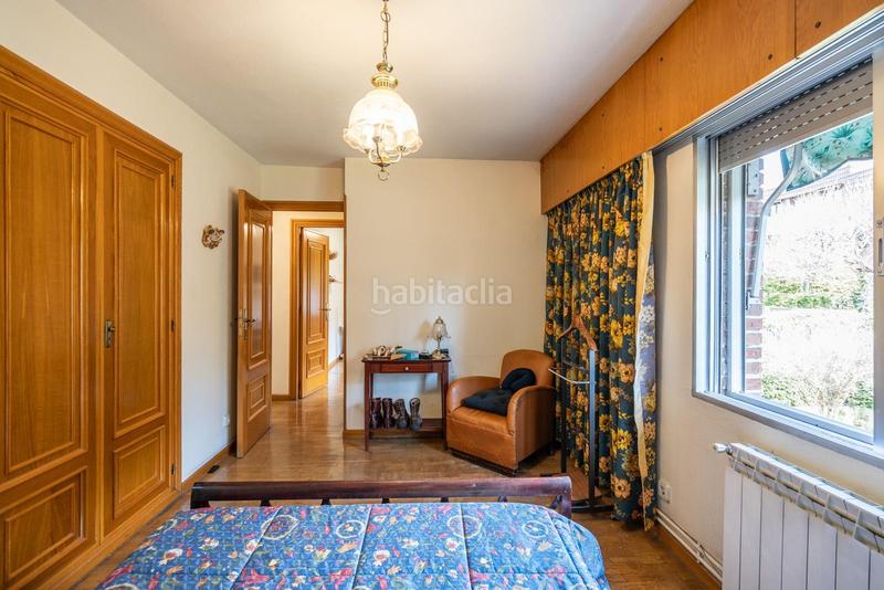 Foto 266a9041-7af5-4acd-a537-206a16be7223. Casa aparellada amb calefacció aparcament a Peñagrande Madrid