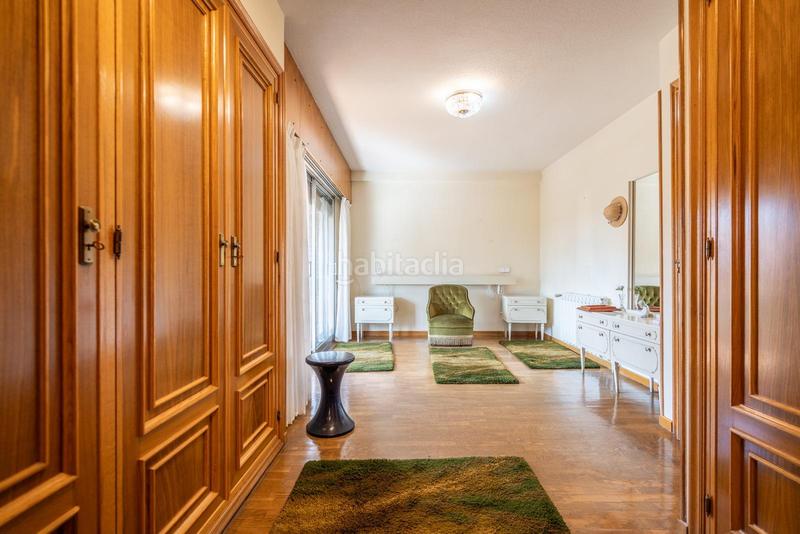 Foto af5178c9-8a31-4334-8428-79411b8afe67. Casa aparellada amb calefacció aparcament a Peñagrande Madrid