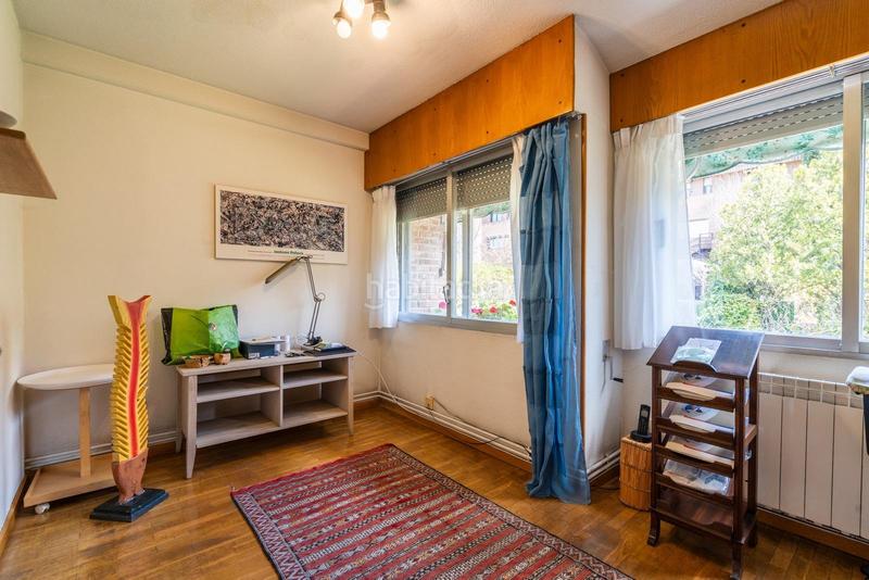 Foto c08e8295-d455-43a9-bf65-cce961944eac. Casa aparellada amb calefacció aparcament a Peñagrande Madrid