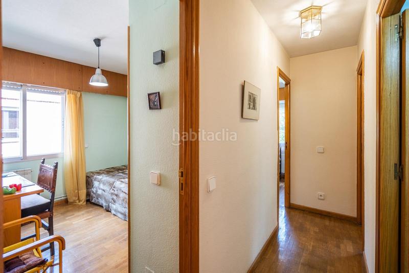 Foto ed9ab957-1248-40bb-a3cf-23db9098545e. Casa aparellada amb calefacció aparcament a Peñagrande Madrid