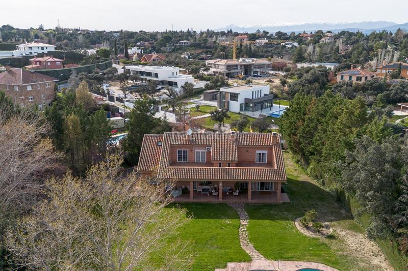 Foto 7fea9654-cb9f-4391-a1b2-28a85508caf4. Chalet avec chauffage parking piscine dans Ciudalcampo