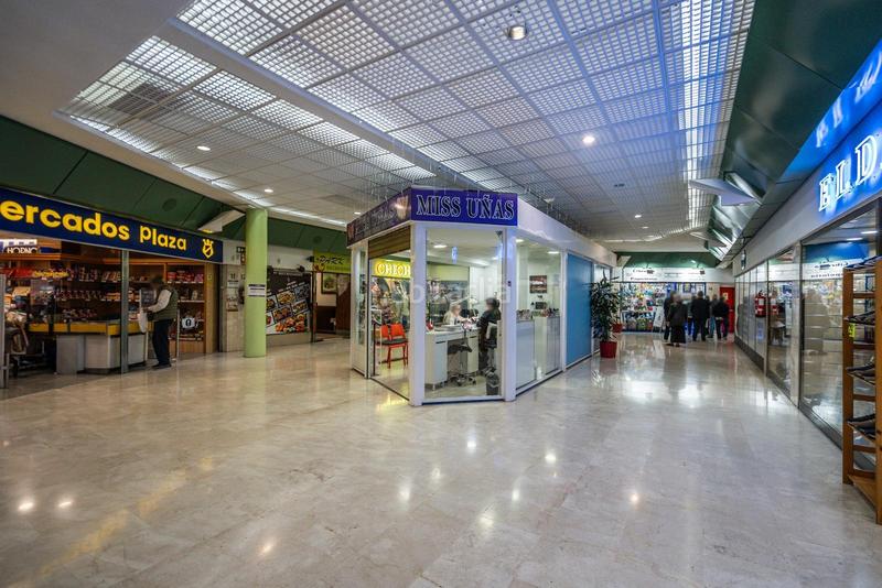 Foto e65cdb42-0b61-465a-a8a0-1a8e95717ca7. Local comercial oportunidad única! se vende amplio local comercial ponemos a la venta un estup en Coslada