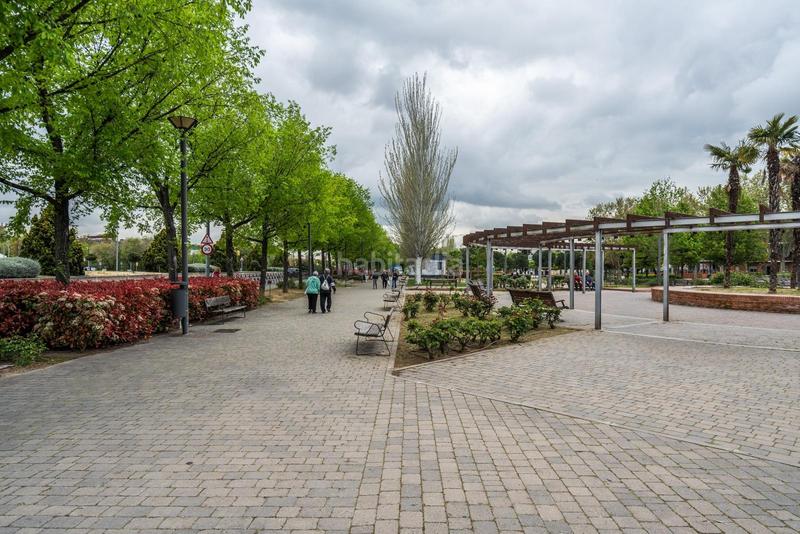 Foto 093fbbed-85eb-42cd-ba4f-98e492e8576e. Local commercial dans La Fortuna Leganés