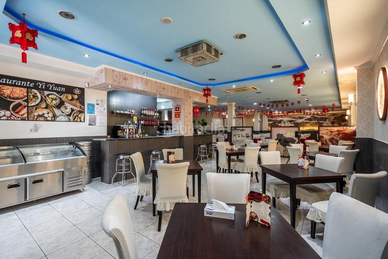 Foto 2f069903-e17e-4803-a61c-83e6d782fc87. Local comercial fantástico restaurante en rentabilidad o libre de inquilino se vende amplio r en Leganés