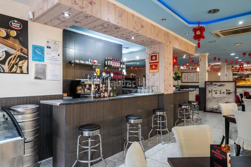 Foto 4fec1d40-7062-4b3e-8d97-a7d229079b48. Local comercial fantástico restaurante en rentabilidad o libre de inquilino se vende amplio r en Leganés
