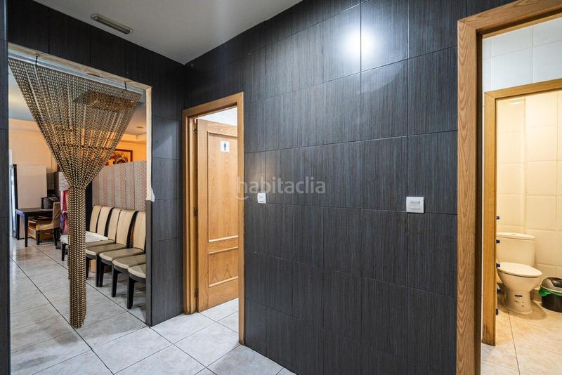 Foto c9ab2724-4ed5-470f-a672-9a652224981e. Local commercial dans La Fortuna Leganés