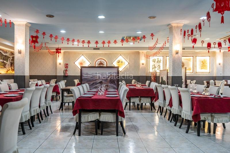 Foto cf69da64-b760-465c-8ff8-a0c999b1718c. Local comercial fantástico restaurante en rentabilidad o libre de inquilino se vende amplio r en Leganés