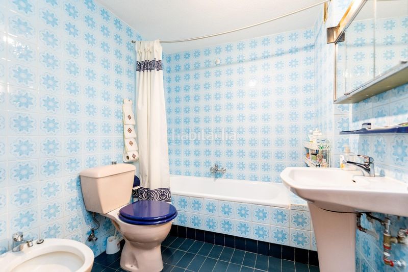 Foto 2bb6ae9b-8f24-4e6c-8e93-f0d51eb47302. Pis amb aparcament piscina a San Juan Bautista Madrid