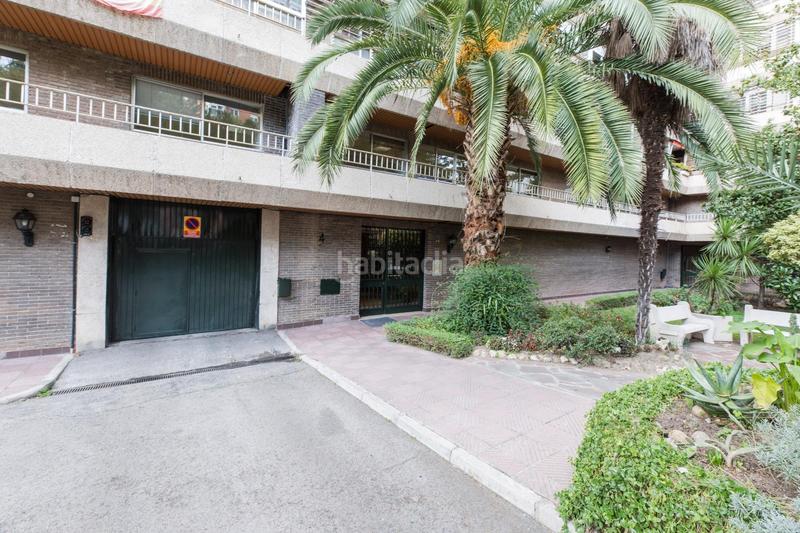 Foto 571a069f-ec8b-4c44-a5ea-dea00dd4dbef. Flat with heating parking pool in San Juan Bautista Madrid