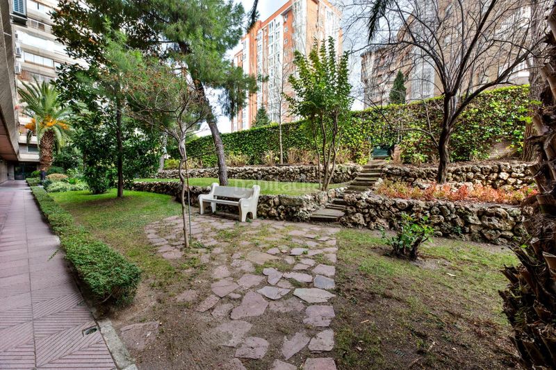 Foto b3a1cf89-f7a7-4618-bc32-8f0d750db948. Pis amb aparcament piscina a San Juan Bautista Madrid