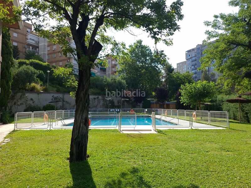 Foto c5dd3b2f-faf4-40ff-9641-4bc5578c7607. Pis amb aparcament piscina a San Juan Bautista Madrid