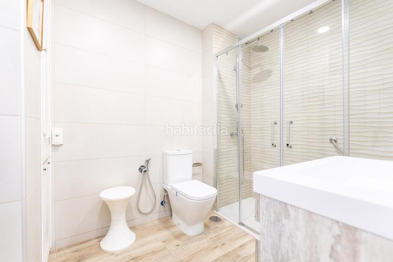 Foto e45029da-6f83-44d5-a35d-3b8649843fe8. Flat with heating parking pool in San Juan Bautista Madrid