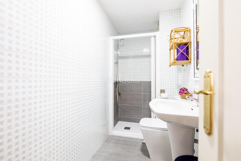 Foto f094e7f4-cd37-47a7-914f-f0eb16374605. Flat with heating parking pool in San Juan Bautista Madrid