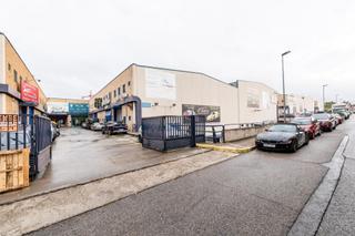 Capannone industriale in Polígono Industrial-Norte. Esplendida nave de 350m2 en san sebastián de los reyes