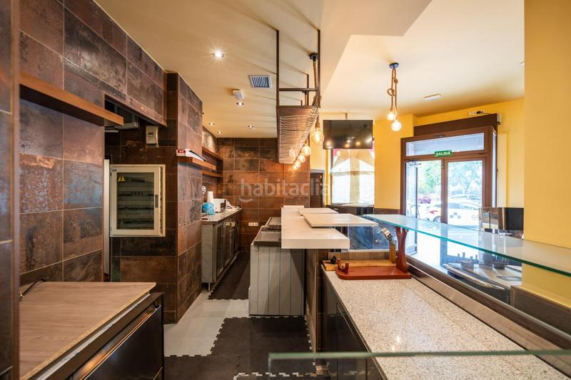 Foto 0a163dd5-d7c5-4305-8067-771cda675262. Local comercial fantástico local barrestaurante en venta o con alquiler con opción a compra frente al estadio en Alcorcón