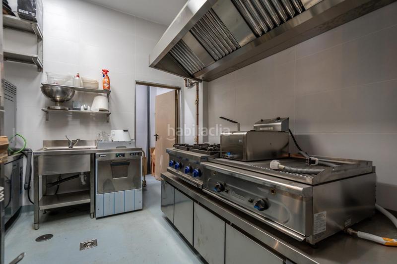 Foto 54bdb67d-fb23-4eaa-a436-a76991e91384. Local comercial fantástico local barrestaurante en venta o con alquiler con opción a compra frente al estadio en Alcorcón
