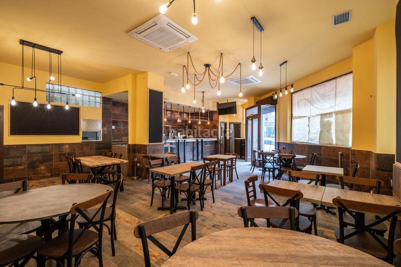Foto 66e3e6af-c142-4202-9e38-7544a87ae52f. Local comercial fantástico local barrestaurante en venta o con alquiler con opción a compra frente al estadio en Alcorcón