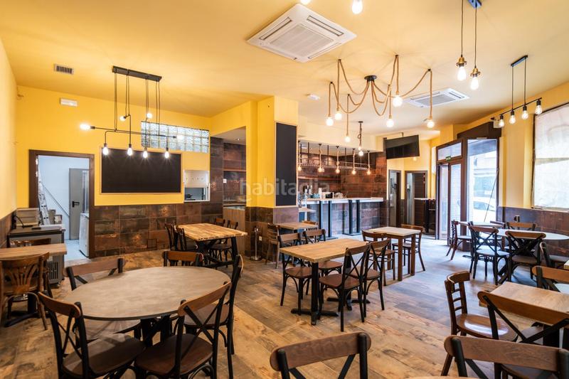 Foto 706a5437-5c72-45a6-8bb1-f5459e63922d. Local comercial fantástico local barrestaurante en venta o con alquiler con opción a compra frente al estadio en Alcorcón