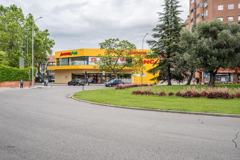 Foto a604539e-a5e6-45b6-afb2-bd1b131d2c5e. Local comercial fantástico local barrestaurante en venta o con alquiler con opción a compra frente al estadio en Alcorcón