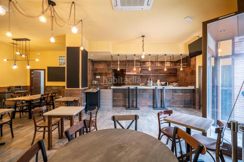 Foto b96869ee-7337-4a3c-8e41-1eb71e412c07. Local comercial fantástico local barrestaurante en venta o con alquiler con opción a compra frente al estadio en Alcorcón