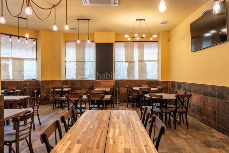 Foto bffc5e3d-b2ba-4862-9ec9-1c795f5a8df6. Local comercial fantástico local barrestaurante en venta o con alquiler con opción a compra frente al estadio en Alcorcón