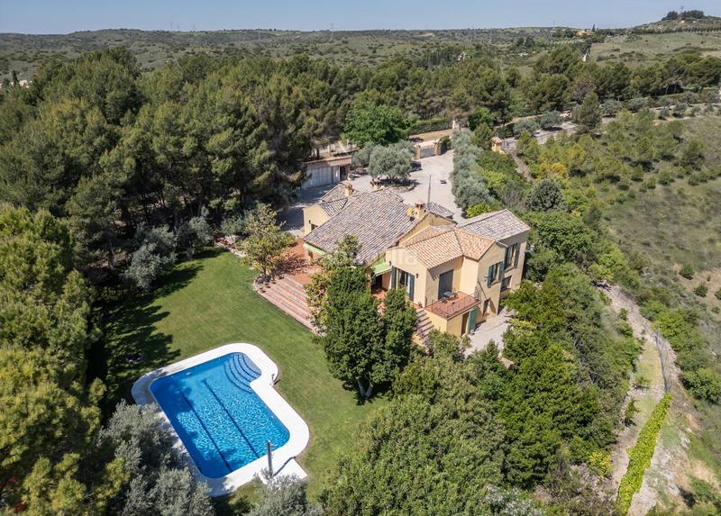 Foto 1e3b0105-dd51-4bbe-b233-f83673782c77. Mas avec chauffage parking piscine dans Chinchón