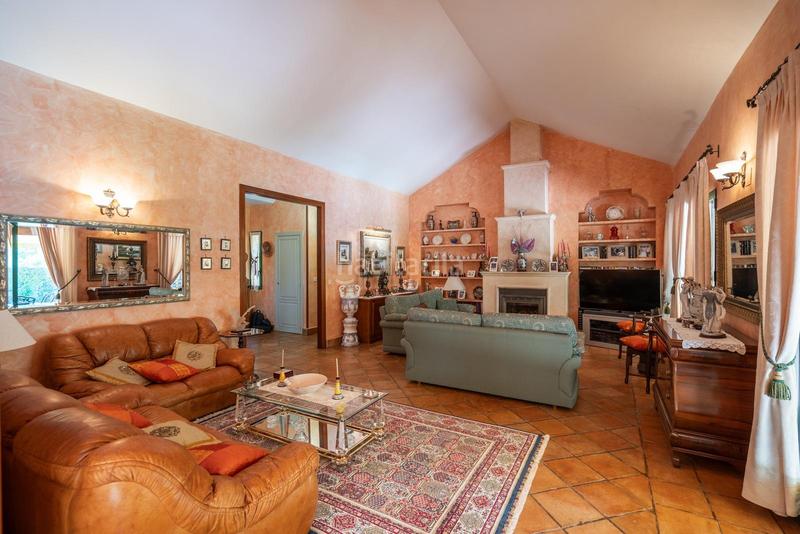 Foto 2e60345d-6602-4cb3-9034-004d7758e93e. Mas avec chauffage parking piscine dans Chinchón