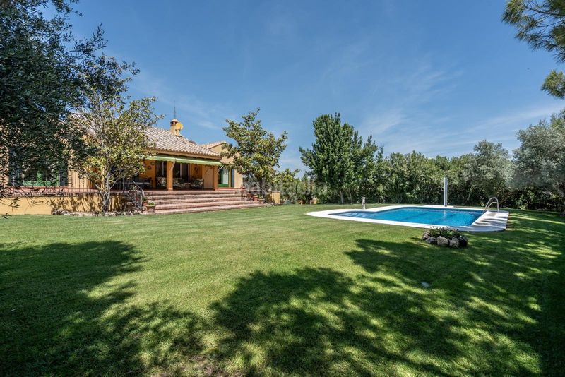 Foto d652d2fc-4677-44a7-8561-ebc111dc6c88. Masia amb calefacció aparcament piscina a Chinchón