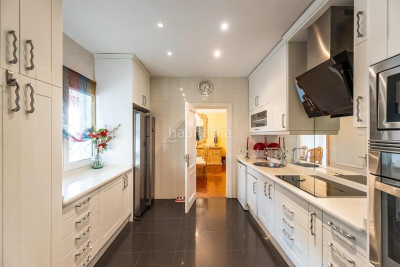 Foto 0b114f49-f33c-4aaf-a8f0-5a98f7c7fb12. Chalet con riscaldamento parcheggio piscina in Bonanza Boadilla del Monte