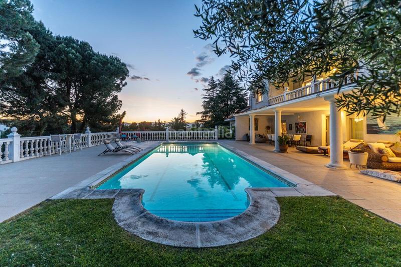 Foto 0bde6ac8-4f42-46ad-8b6e-13ce780111d3. Chalet exclusivo chalet independiente 600m construidos en parcela de 2.000m c en Boadilla del Monte