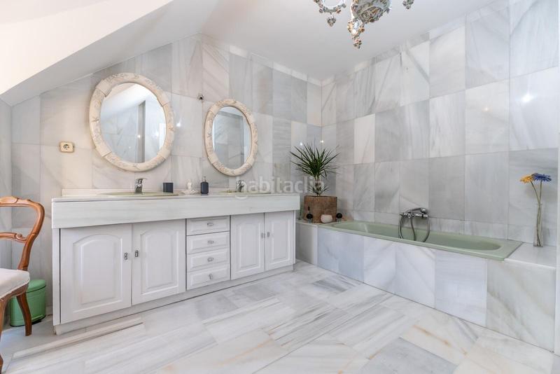 Foto 362749fc-4ff4-454c-ad01-1904f03d9d05. Chalet con riscaldamento parcheggio piscina in Bonanza Boadilla del Monte