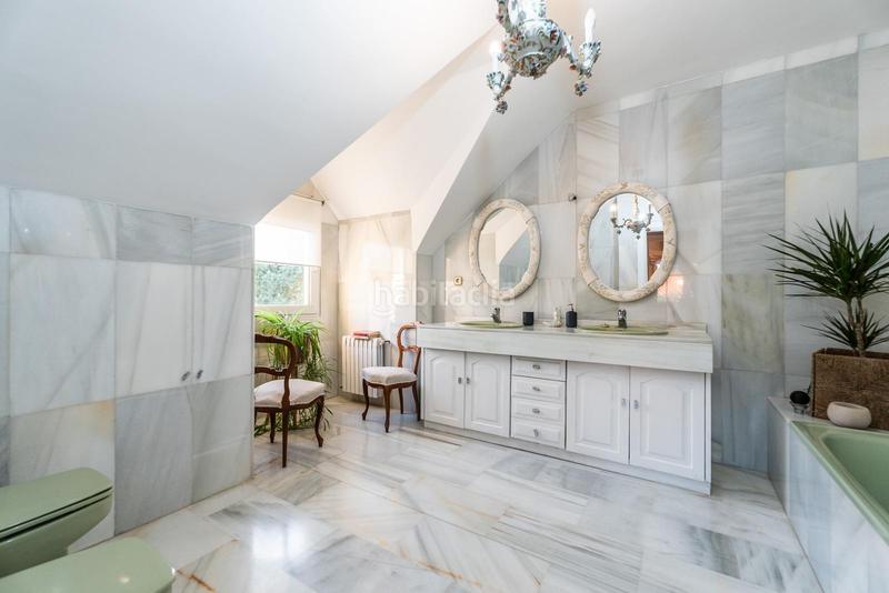 Foto 566b2923-4930-42fc-a9ec-1f4c2b0ba197. Chalet con riscaldamento parcheggio piscina in Bonanza Boadilla del Monte