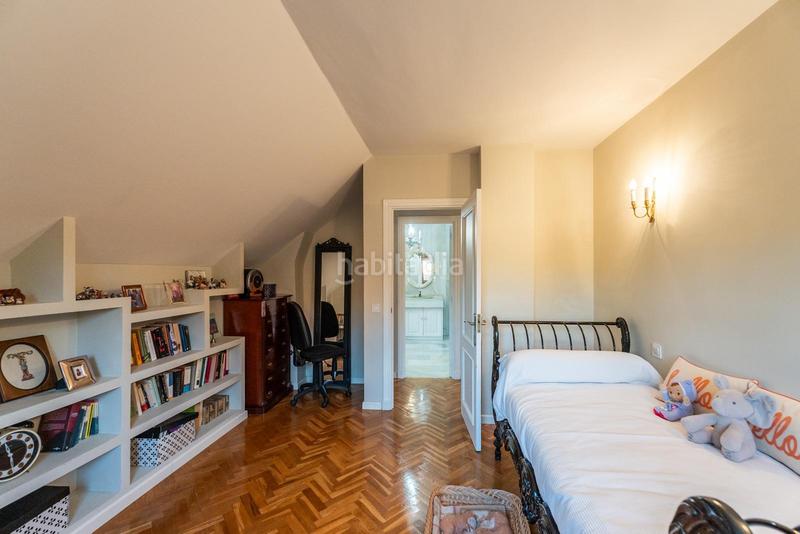 Foto 5d909e48-ade8-4f83-91a2-6adb1a203127. Chalet con riscaldamento parcheggio piscina in Bonanza Boadilla del Monte